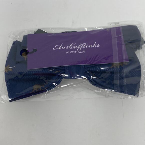 NWT Aus Cufflinks Mens Navy Dinosaur Socks Bow Tie Gift Set Triceratops Novelty - Picture 8 of 10